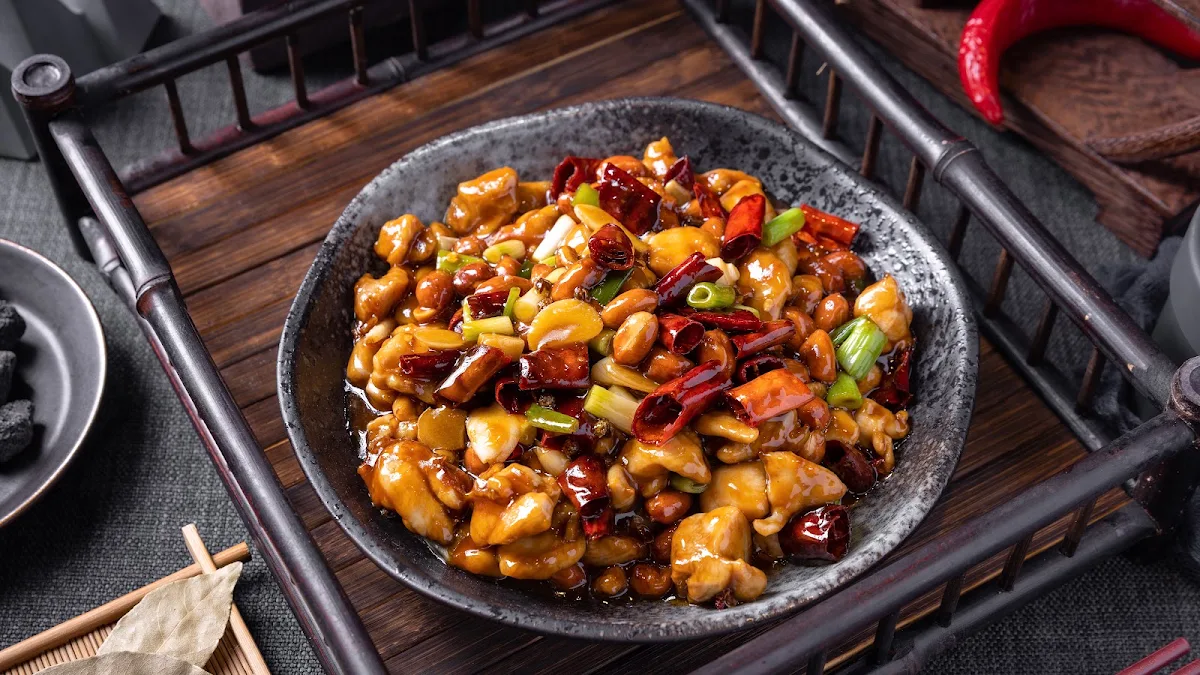 宫保鸡丁 Kung Pao Chicken with Cahsew Nut